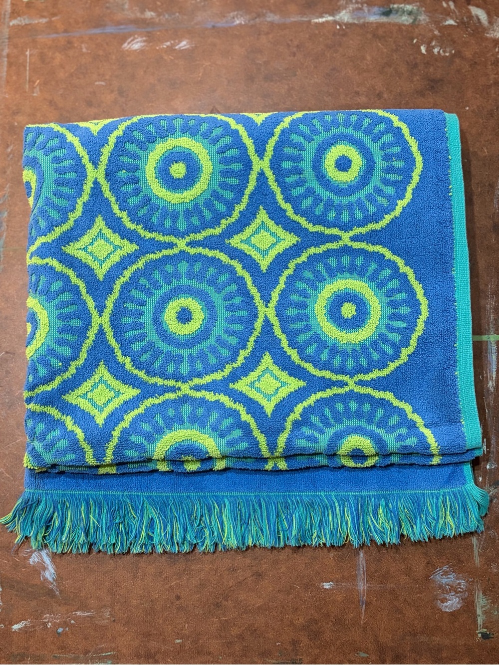 Vintage- Fieldcrest Geometric Fringe Towels